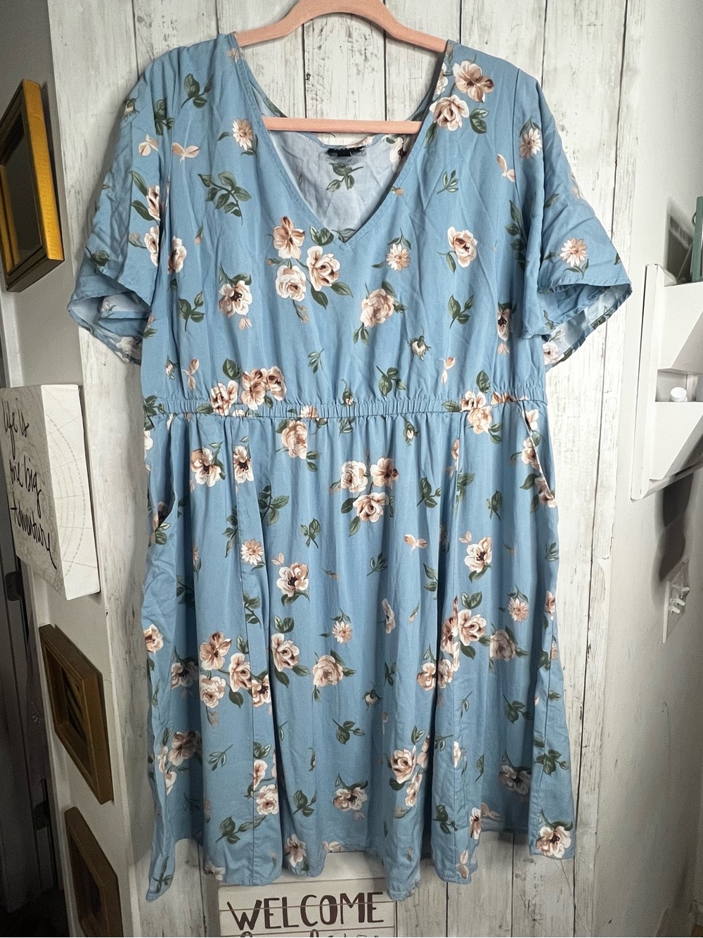 torrid Powder Blue Floral V-Neck Casual Dress 3x
